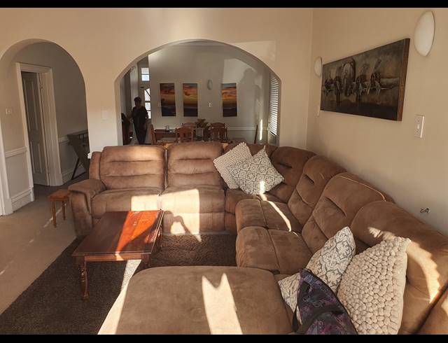 2 BEDROOM APARTMENT RENTED IN SUMMERSTRAND